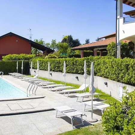 Residenza La Corte Visconti - Deluxe Flat With Pool&patio *