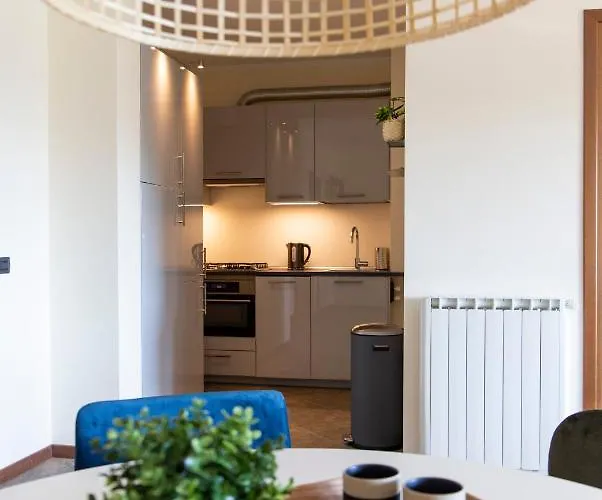 Appartamento Residenza La Corte Visconti - Deluxe Flat With Pool&patio