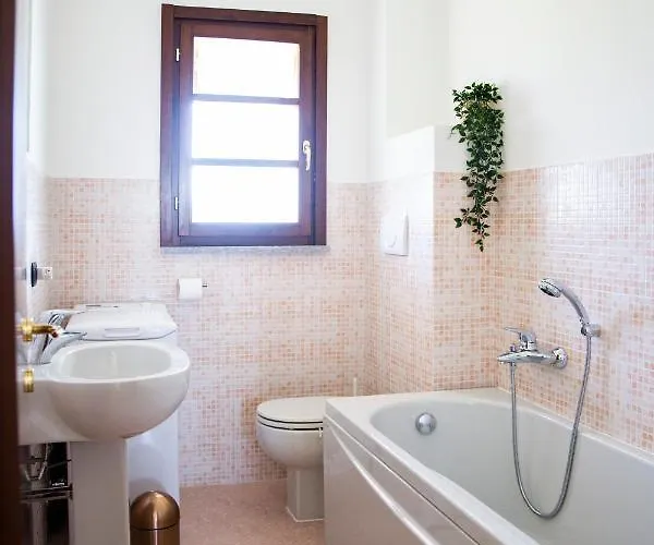 Residenza La Corte Visconti - Deluxe Flat With Pool&patio Appartamento